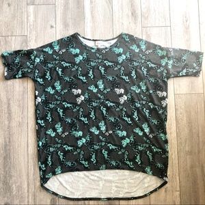 LuLaRoe Irma - Size Large - 🦄 Butterfly 🦋 Print
